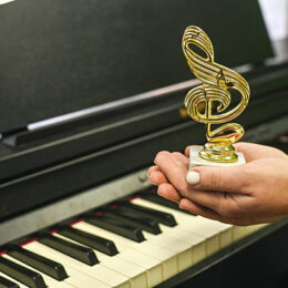 Piano numérique ou acoustique